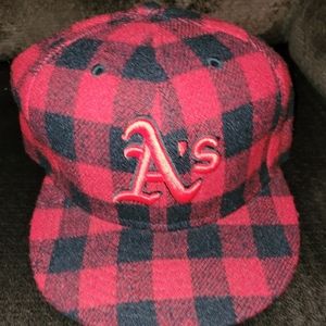 New era oakland As hat